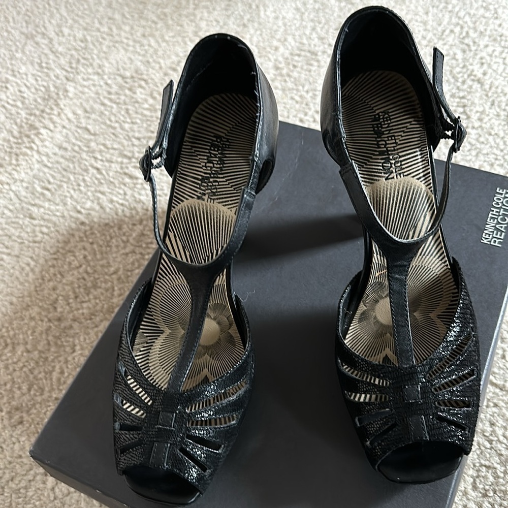 4 inch black heel